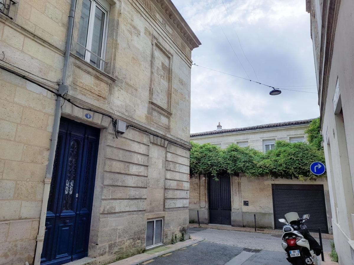 Duplex Lumineux Avec Bureau Separe Dans Le Centre Apartment Bordeaux Exterior photo